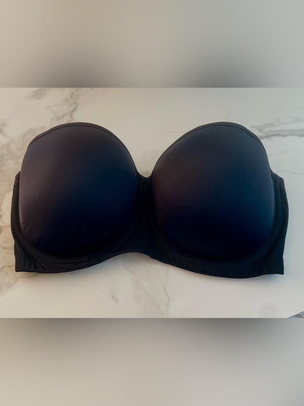 Black Strapless T-Shirt Bra - Seamless Support